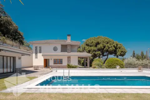 Chalet en calle C del Rosselló