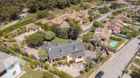 Chalet en calle C Alzina Vella