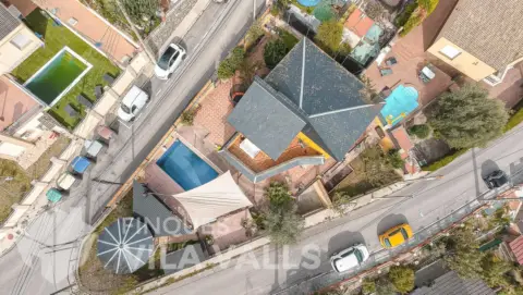 Chalet en Carrer del Rosselló