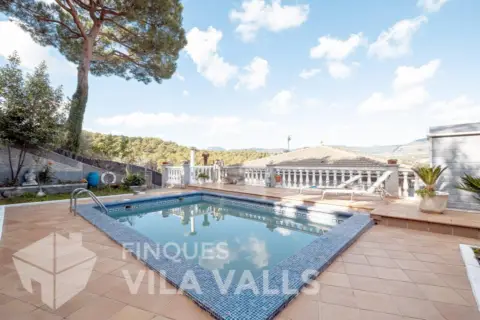 Chalet en calle C de L'arc