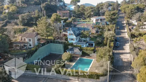 Chalet en calle C del Penedés