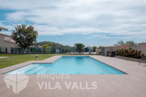 Chalet en calle C Cirerer