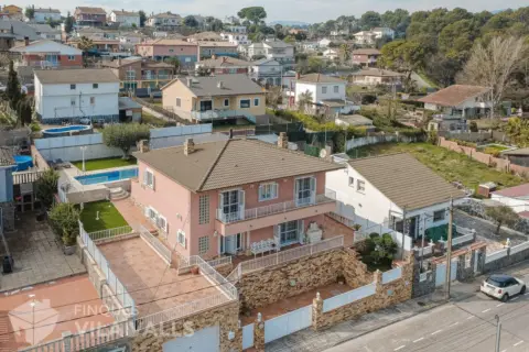 Chalet en calle C del Llorer
