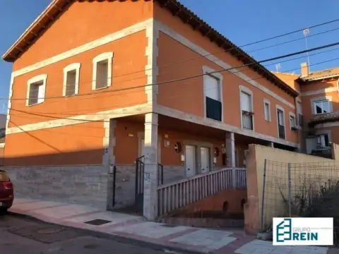 Casa adosada en calle del Arrabal, 45