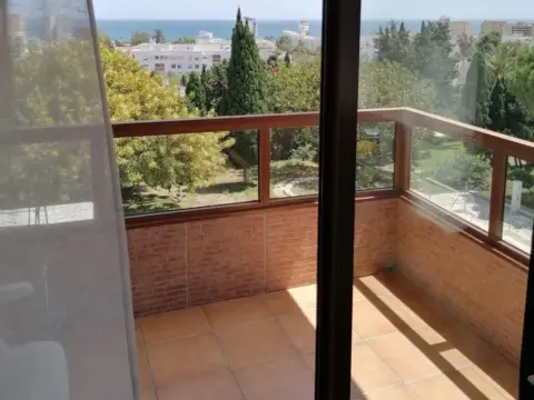 Piso en Plaza de la Colina