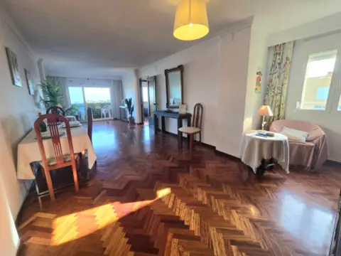 Piso en calle del Río Guadalope, 6