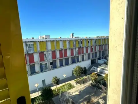 Piso en calle Ramón Ramos Martín