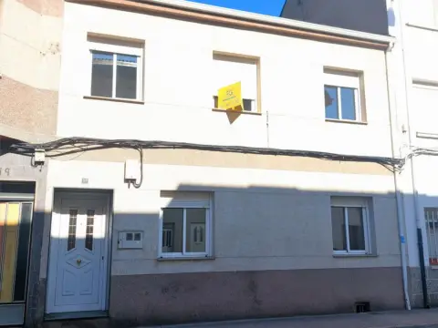 Casa adosada en calle de San Esteban, 51