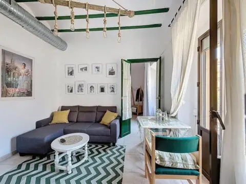 Piso en Puerta Carmona-Puerta Osario-Amador de los Ríos