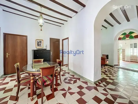 Casa en Carrión de los Céspedes