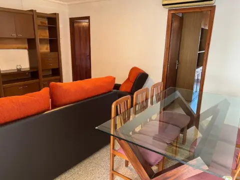 Piso en Nou Moles