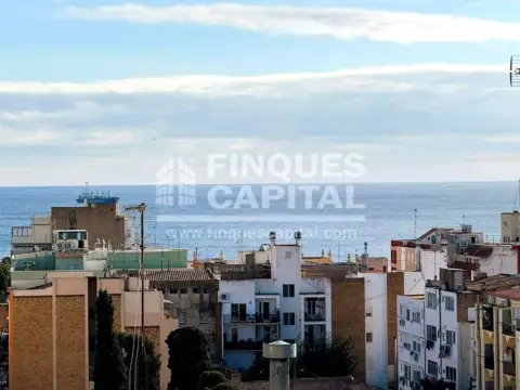 Ático en Carrer de Cristòfor Colom