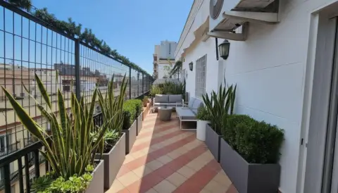 Piso en calle de Fernando 'El Católico'