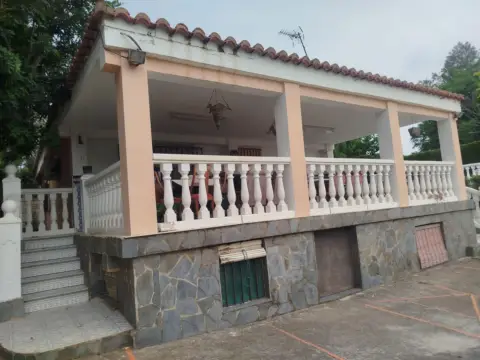 Finca rústica en Urbanizaciones Cumbres de Calicanto-Manyes-Barbeta