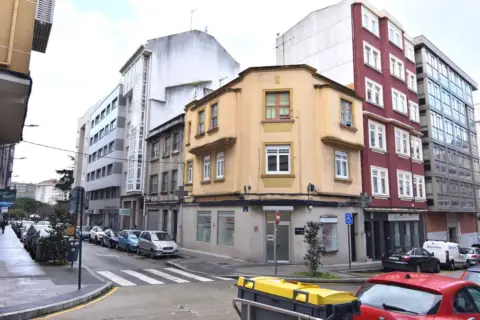 Edificio en calle Petín