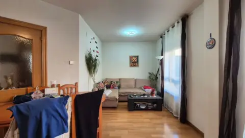 Casa adosada en calle de Villamuriel