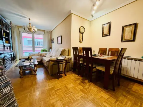 Piso en calle del Doctor Moreno, 12