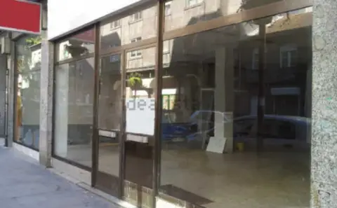 Local comercial en calle de Sanjurjo Badía