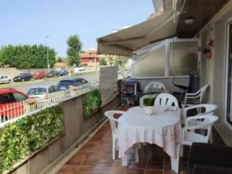 Piso en Carretera Pola Via