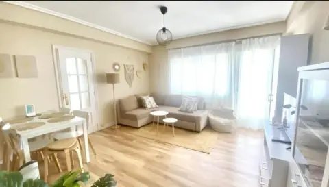 Piso en calle As Fontes