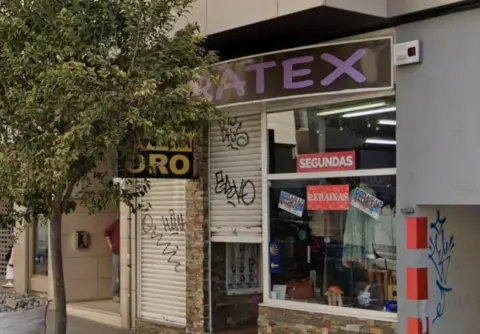 Local comercial en calle de Sanjurjo Badía