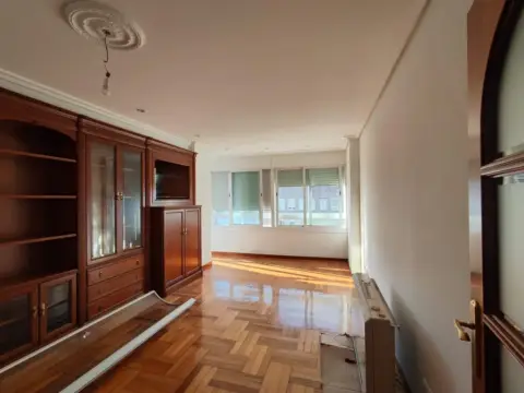 Piso en Avenida de la Florida