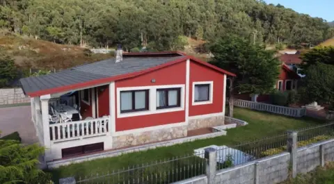 Chalet en Mougas