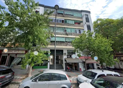 Piso en Avenida del General López Domínguez