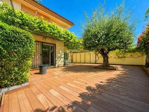 Casa pareada en Pinos de Alhaurín