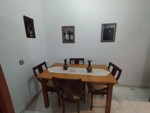 Piso en calle Cr Catabois