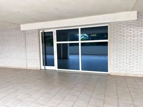 Local comercial en Ensanche