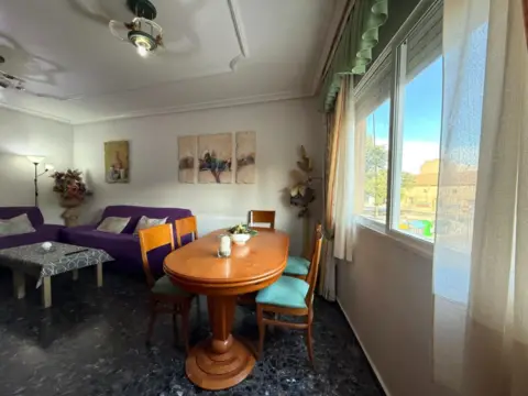 Piso en Los Dolores-Los Gabatos