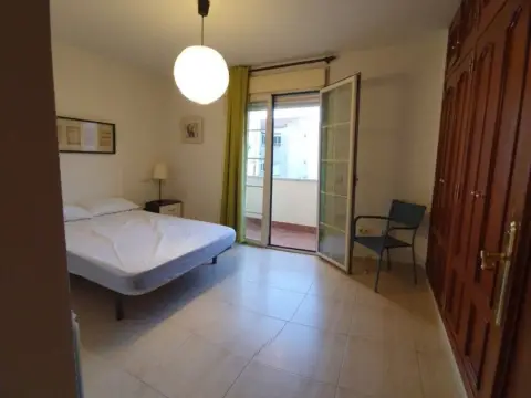 Piso en calle de la Sombrerería