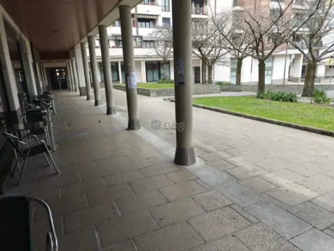 Local comercial en Barrio de Antziola