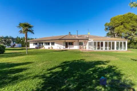 Chalet en Camino Torre Barbe
