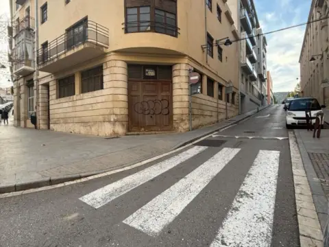 Edificio en Plaza del Mossèn Josep, 2