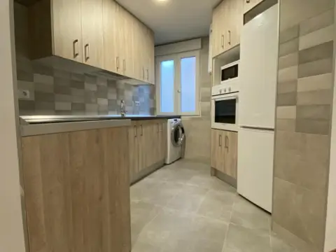 Habitación en calle de la Virgen de Loreto