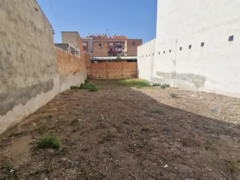 Terreno en calle de la República Argentina, 45