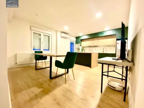 Apartamento en calle de La Feria