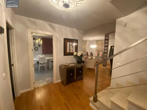 Dúplex en Universidad-Campus