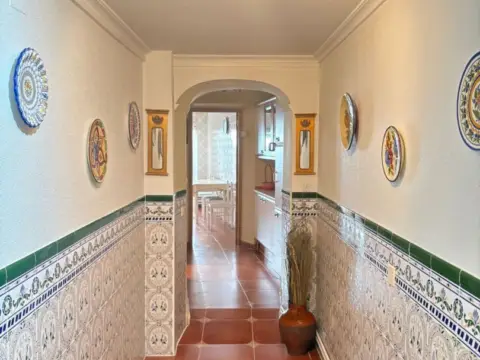 Casa adosada en Ronda de Majada