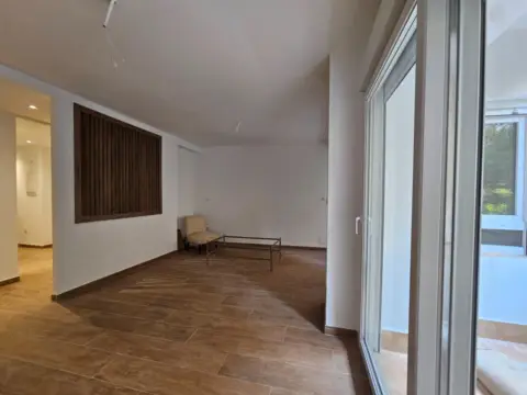 Piso en calle de Juan Fernández