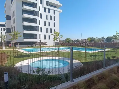 Piso en calle Angel Ojeda Aviles