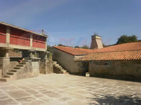 Chalet en Camino A Peroxa, nº 2