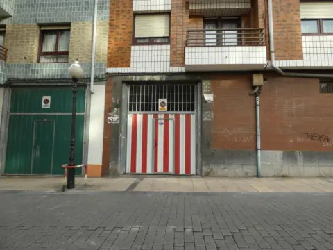 Garaje en El Orden Auzoa