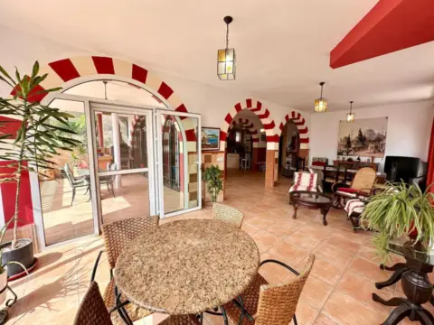 Chalet en calle de los Ángeles