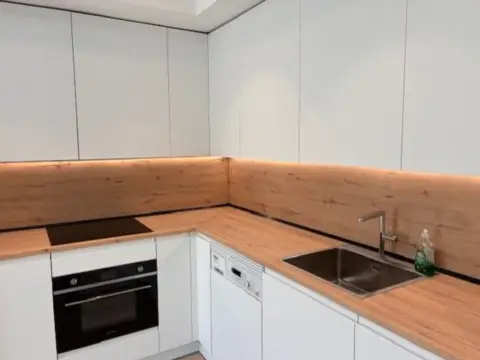 Ático en calle de Bolonia