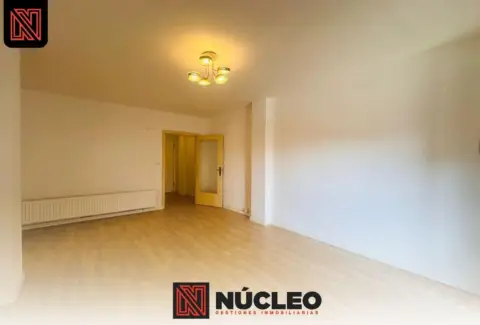 Piso en calle del Zafiro