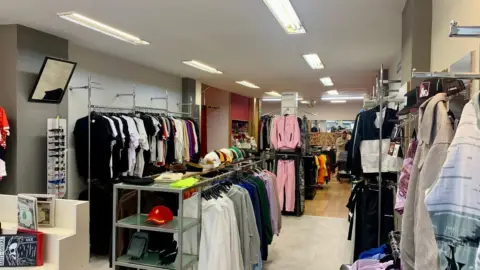 Local comercial en Avenida de Pablo Iglesias