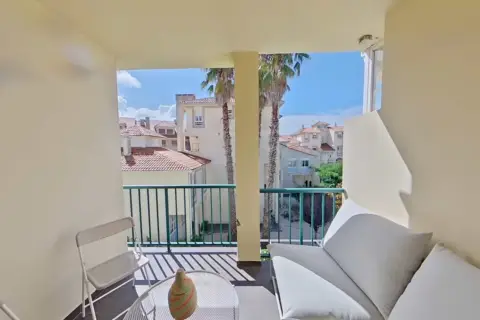 Piso en calle de Arousa